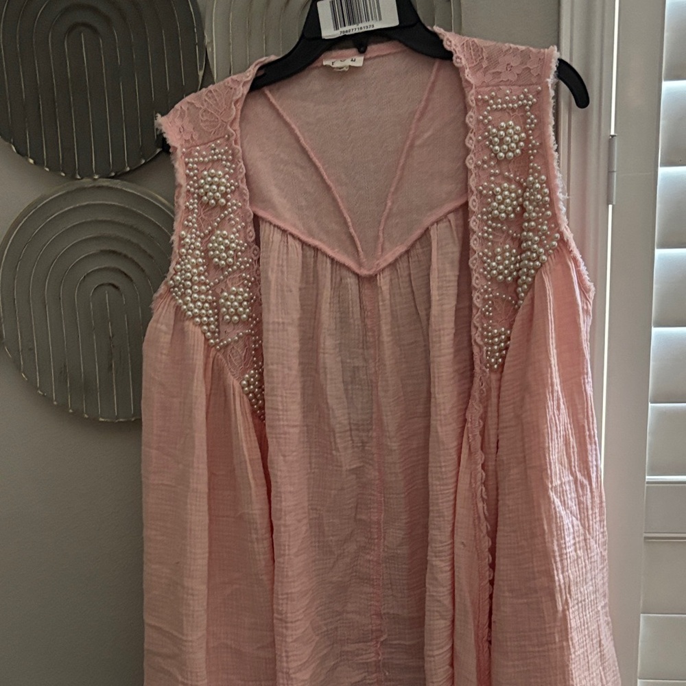 NWOT Pol Pink Sleeveless vest with Pearl and lace Embellishments oversized nwot - Picture 2 of 6